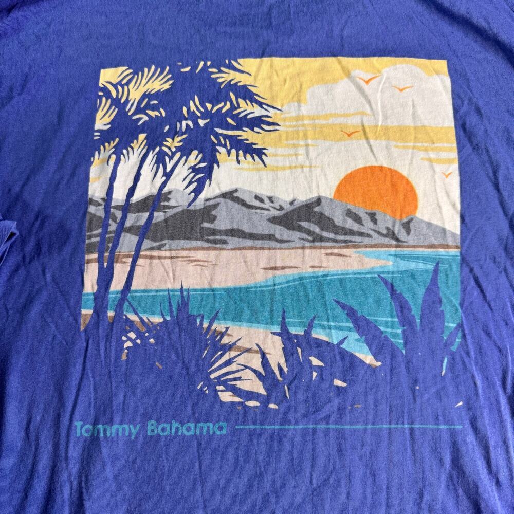 Tommy Bahama Men’s XL Blue Organic Cotton Graphic T-Shirt Tropical Beach Print